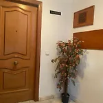 شقة Homely Mar 3 *