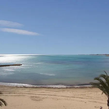 Homely Mar 3 Apartamento *