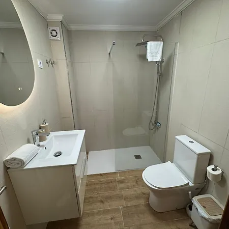 Homely Mar 3 * 托雷维耶哈